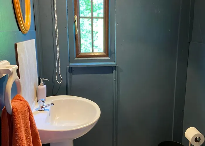 The Hares Hut At Carrigeen Glamping *